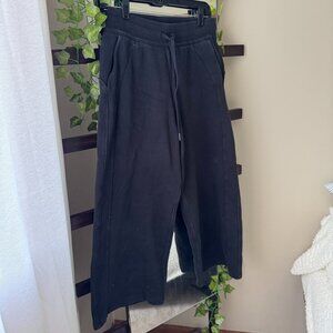 Lululemon Black Wide Leg Scuba Sweatpants // Size 6